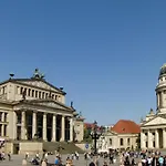 Romantic Style Alexanderplatz * ベルリン