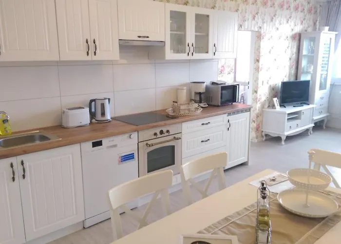 Romantic Style Alexanderplatz *