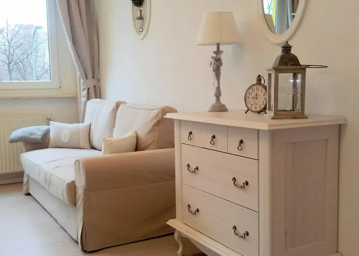 Romantic Style Alexanderplatz Apartment *