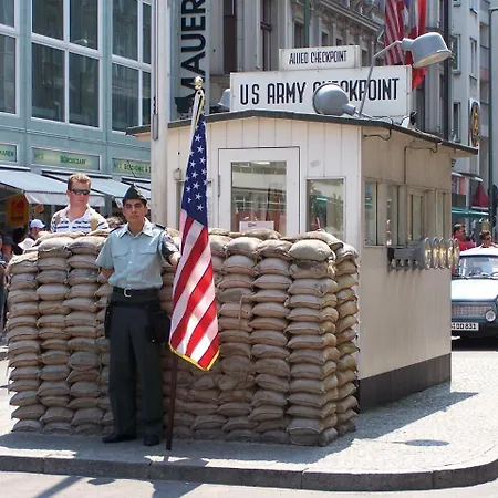 Romantic Style Alexanderplatz Βερολίνο